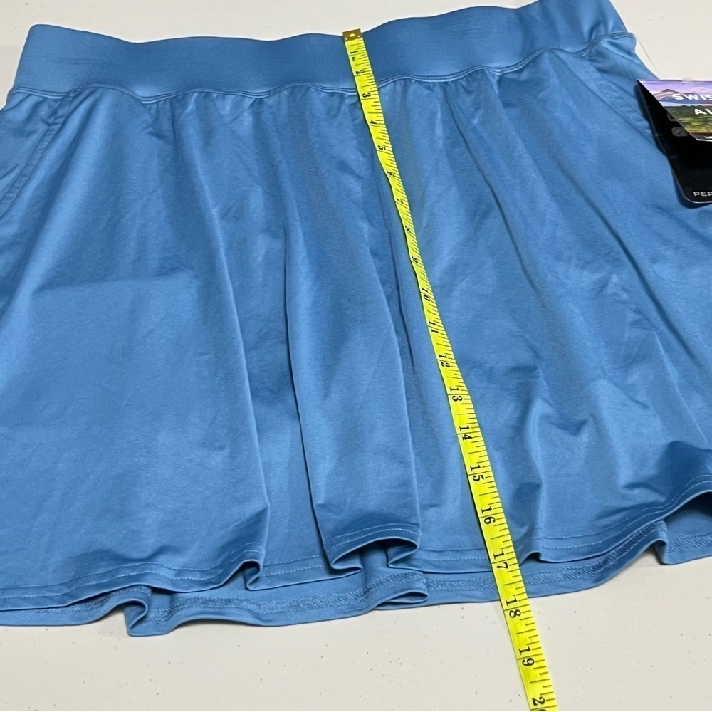 🆕 SWISS ALPS Performance Skort - Picture 8 of 9